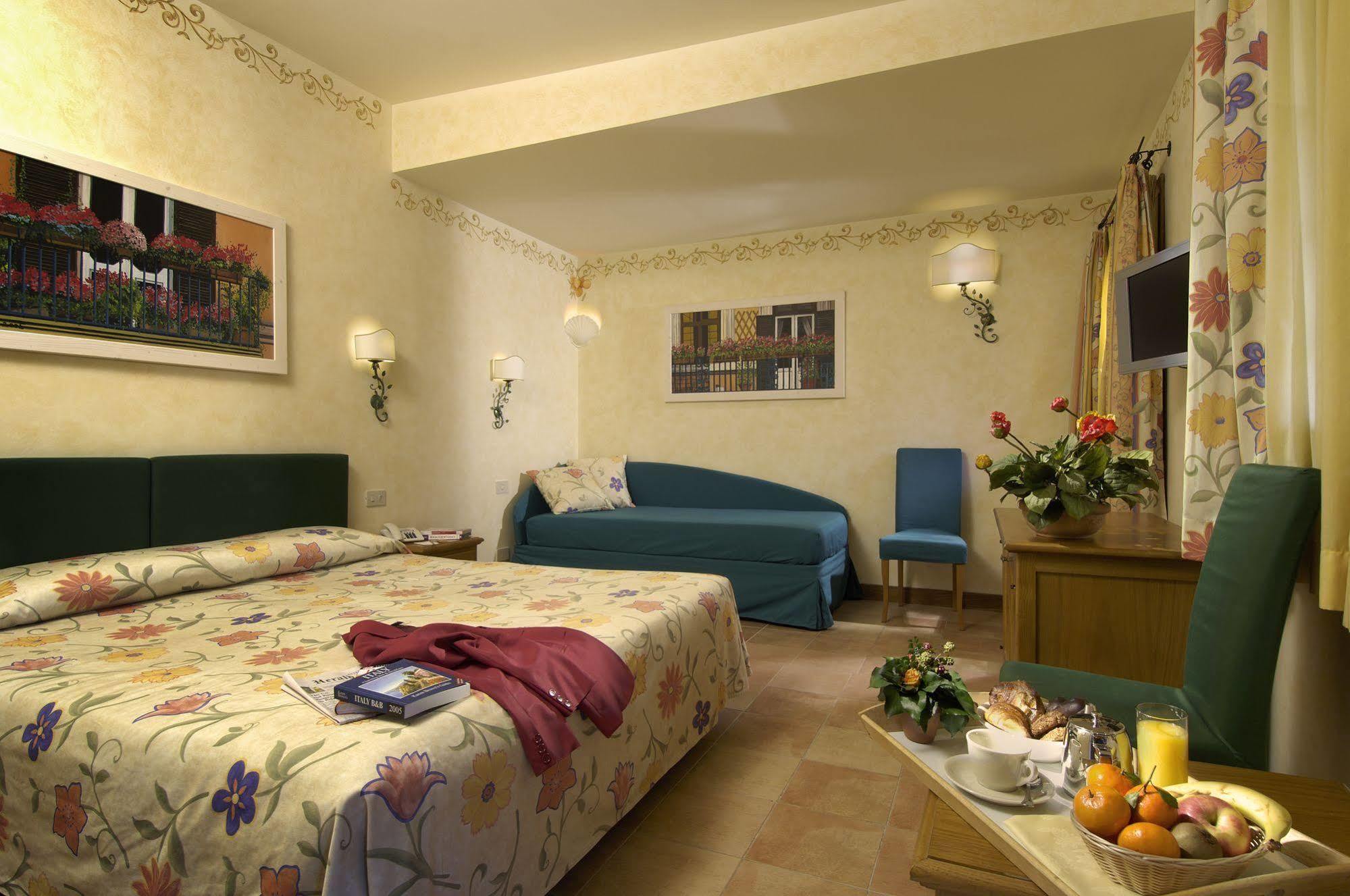 Hotel Santa Maria Roma Esterno foto